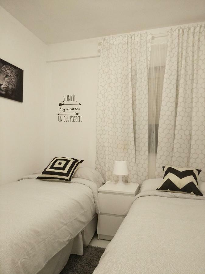 Apartamento Capuchinos Malaga Zewnętrze zdjęcie